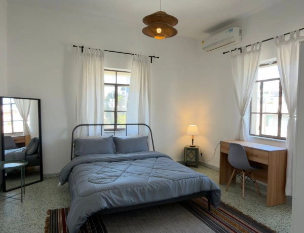 Charming 2-Bedroom Apartment for rent in Jabal Al Weibdeh | Prime Location in Amman